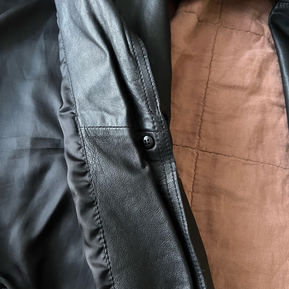 Reiss vintage elegant black leather coat with button front size XSmall - Picture 8 of 14